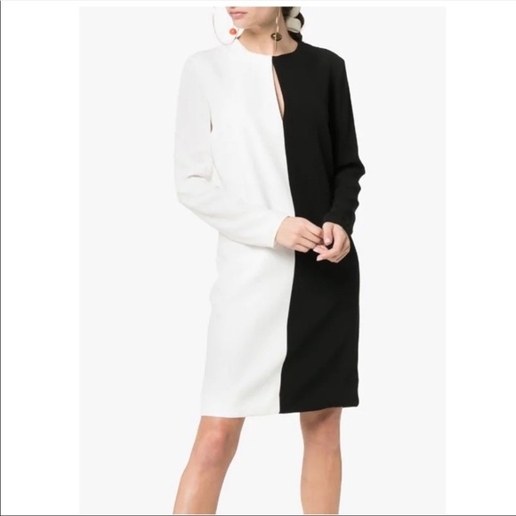 Givenchy Dresses & Skirts - New! GIVENCHY Black White Crepe Shift Dress